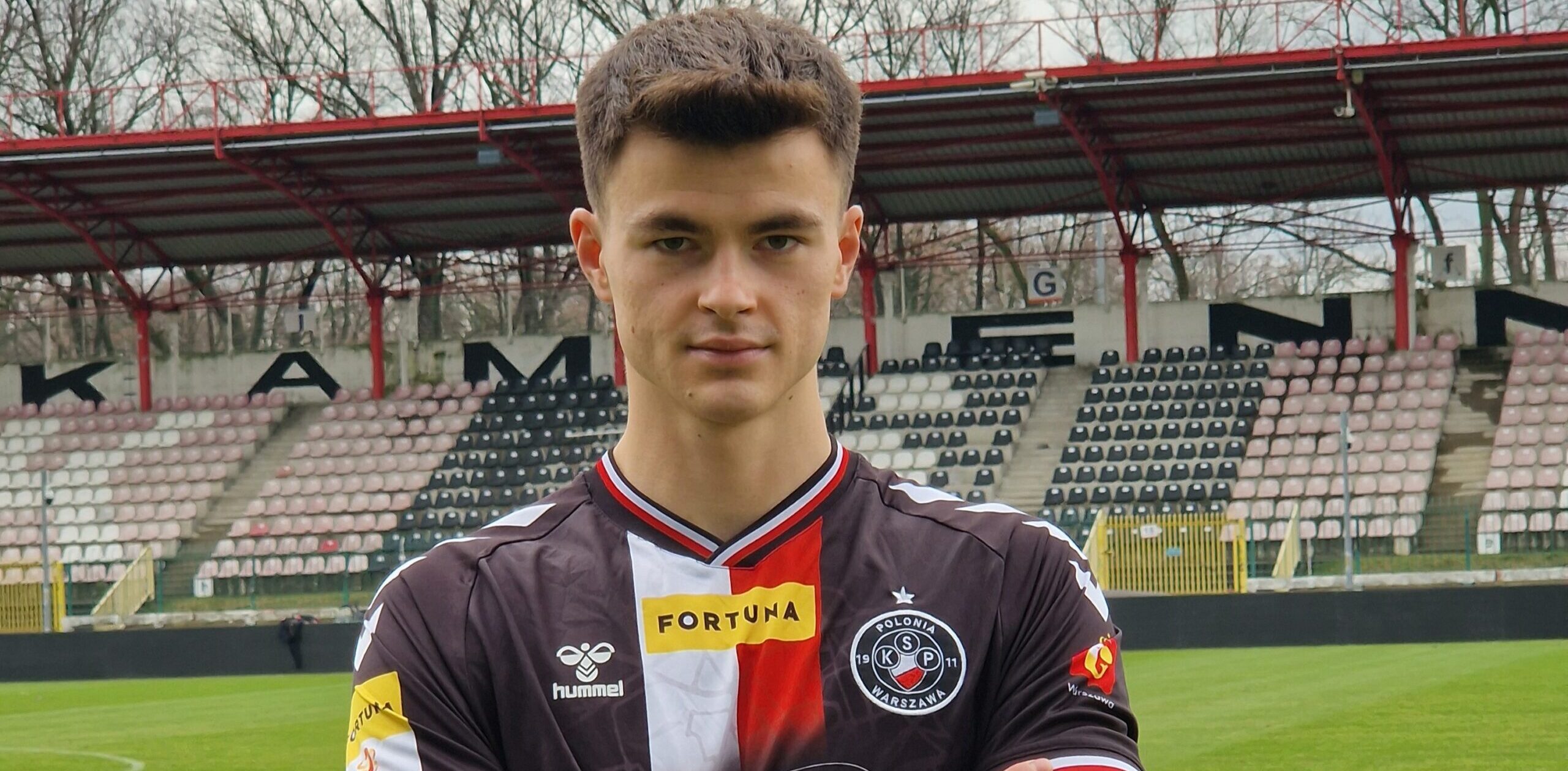 Wiktor Pleśnierowicz nowym piłkarzem Dumy Stolicy