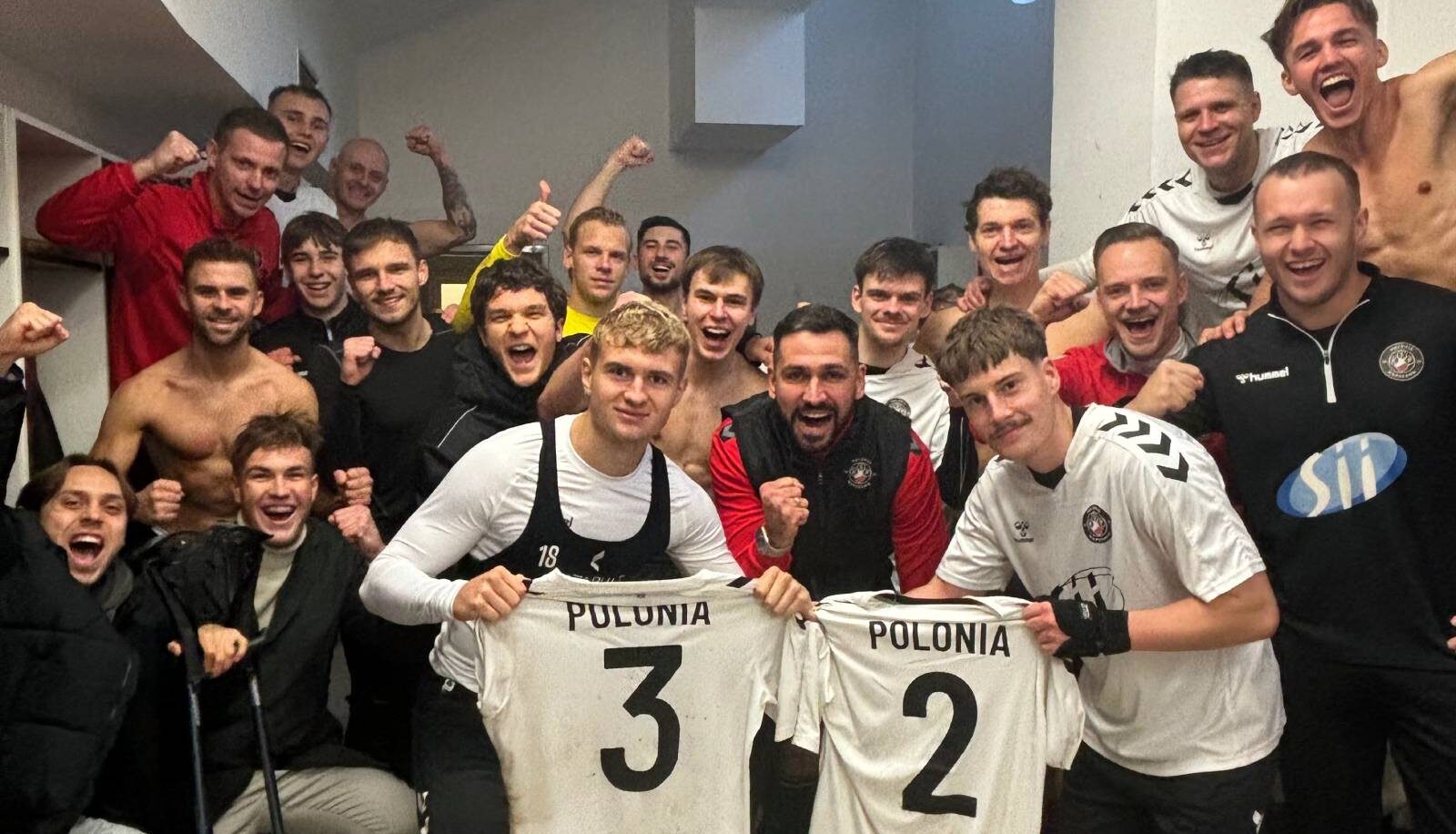Rundę kończymy zwycięstwem. Rezerwy pokonały Nadnarwiankę