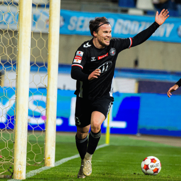 Przełamanie w Rzeszowie - przywozimy do Warszawy 3 punkty!